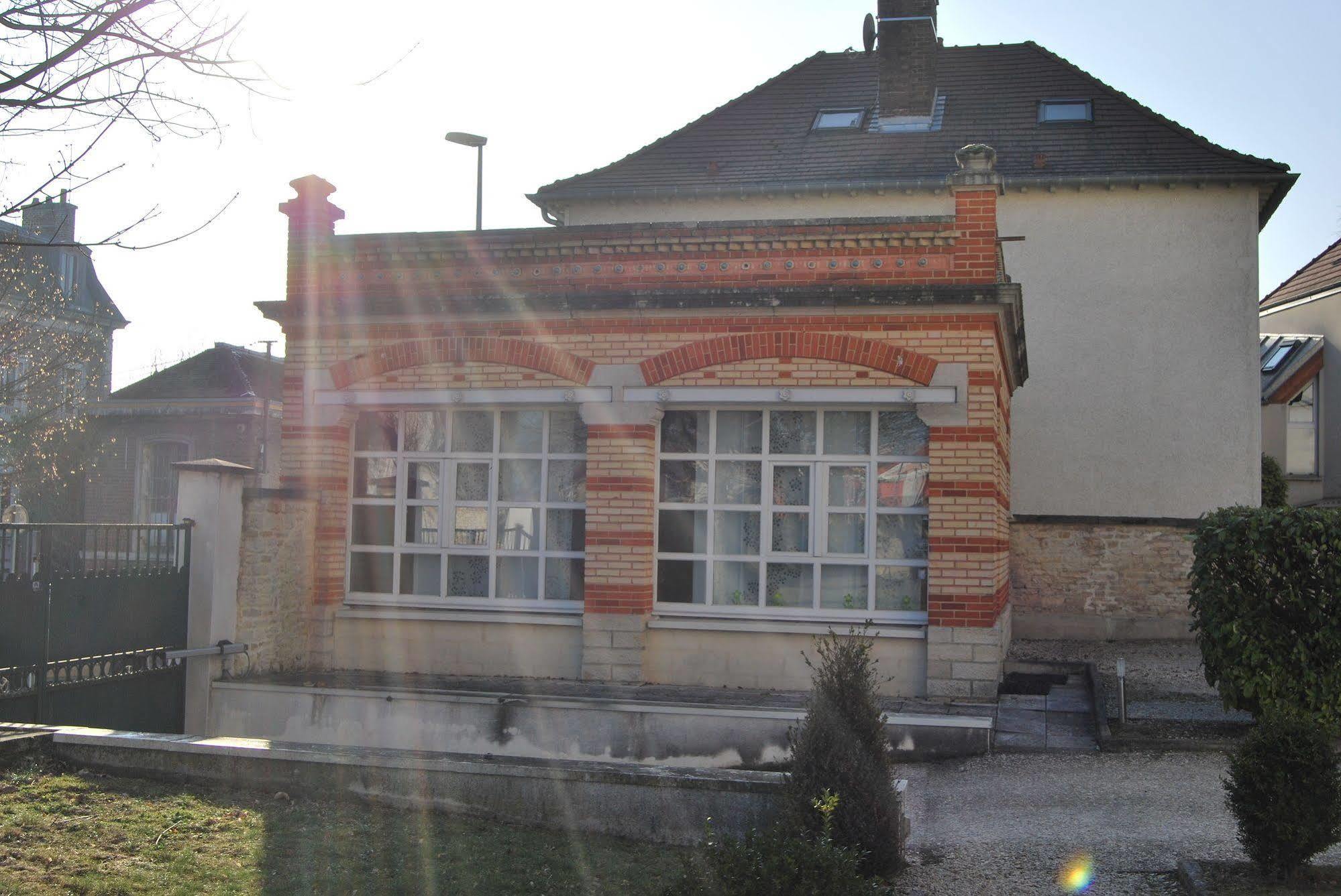 Gite La Tour Boileau Troyes Luaran gambar